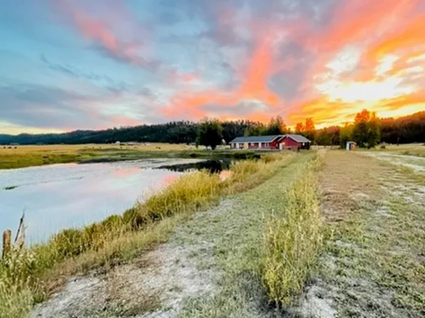 15 60th Ln, Cascade, ID 83611