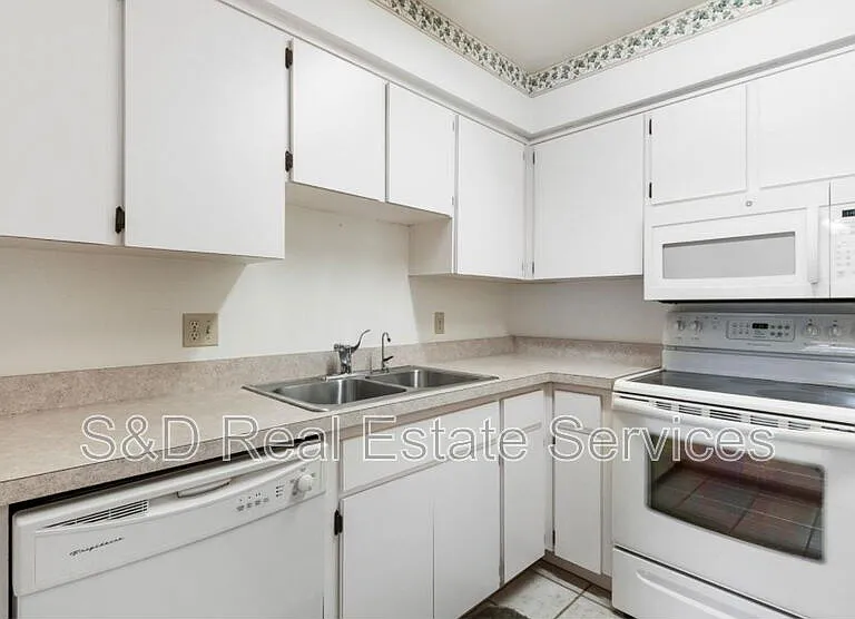 848 Mikasuki Dr — Photo 3