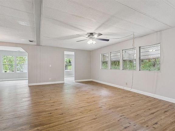 5th image of 16842 ELDERBERRY DRIVE