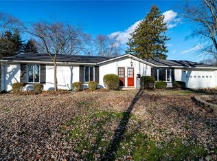 2483 E Whipp Rd, Dayton, OH 45440