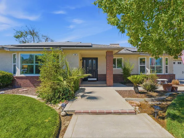 100 W Adrian Way, Hanford, CA 93230