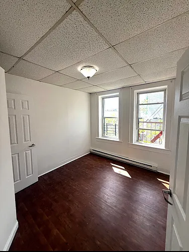 280 Verona Ave Photo 1