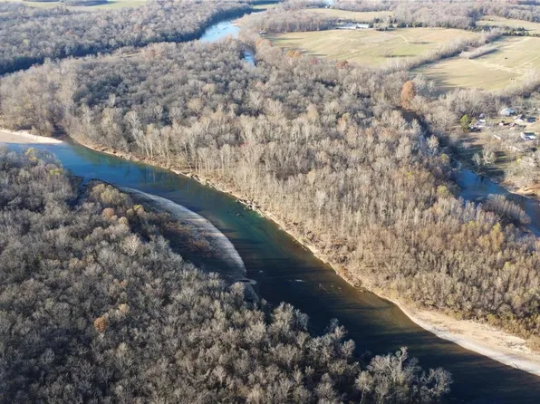 5564 Ripley Rte E #A, Doniphan, MO 63935