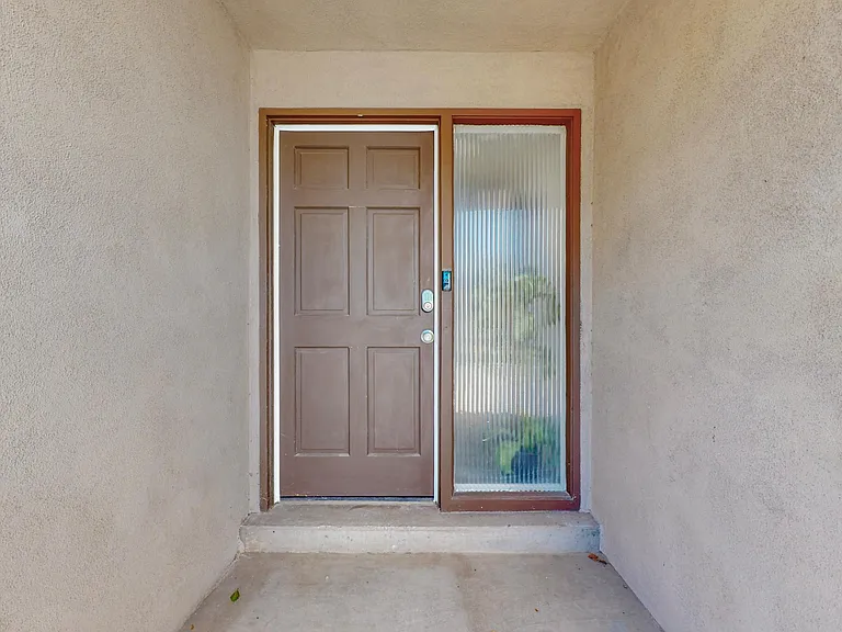 1621 Lafayette Dr NE — Photo 20