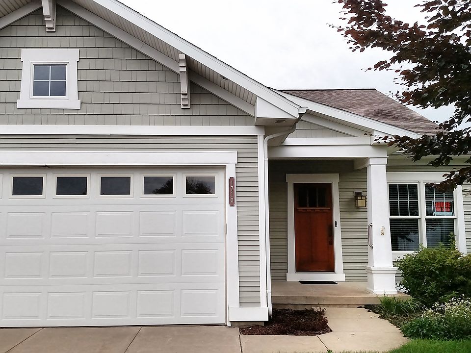 exterior view - front
