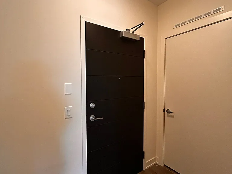 212 King William St #620 — Photo 11