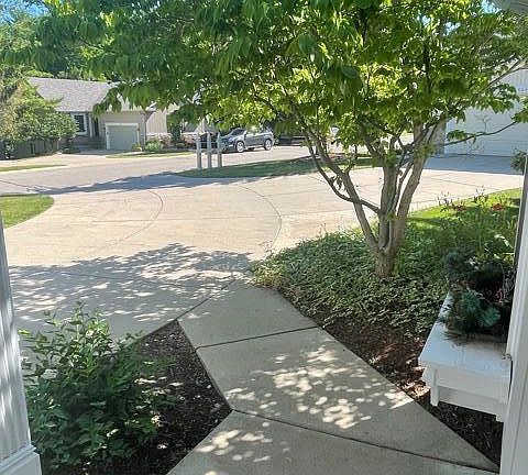 4th image of 6440 Highland Ridge Dr #27