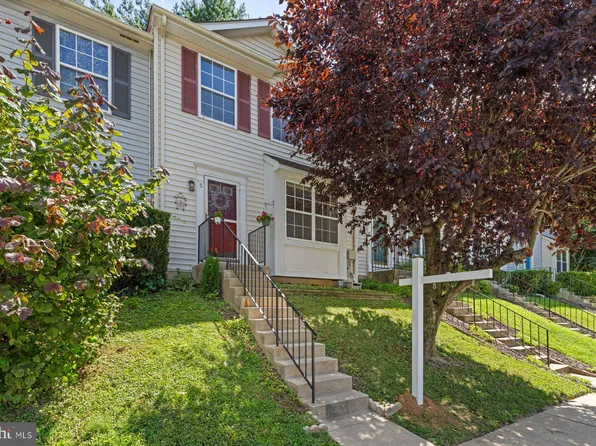 5 Cherry Tree Ct, Reisterstown, MD 21136