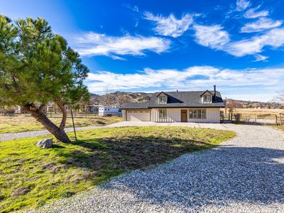 23001 Homestead Way, Tehachapi, CA, 93561
