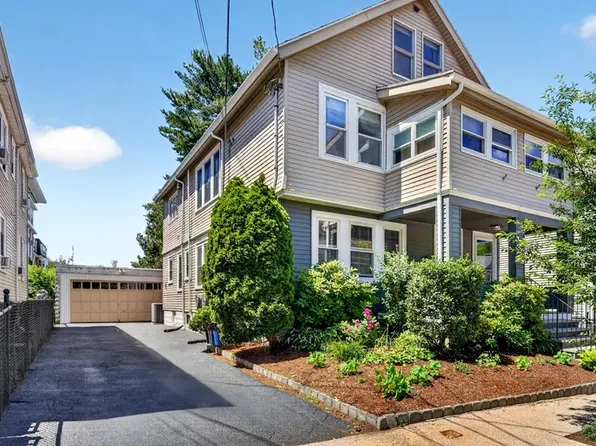 25 Irvington Rd, Somerville, MA 02144