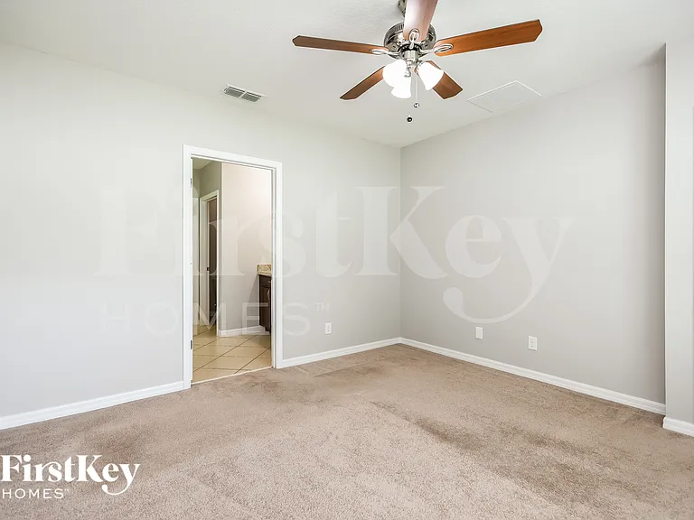 4748 Rockvale Dr — Photo 8