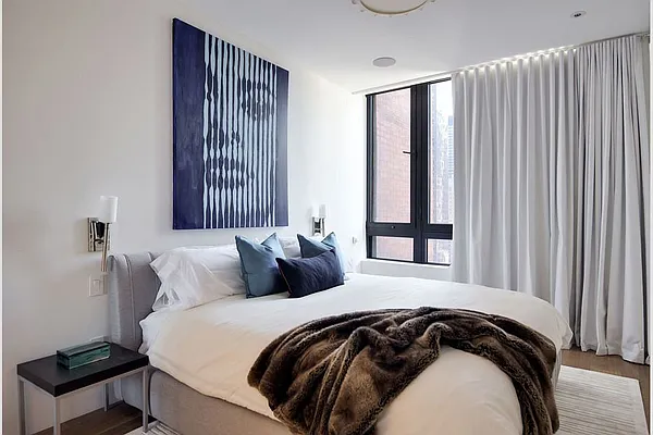 Sold by Stribling | media 32