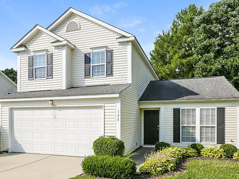 137 Lantana Dr — Photo 5
