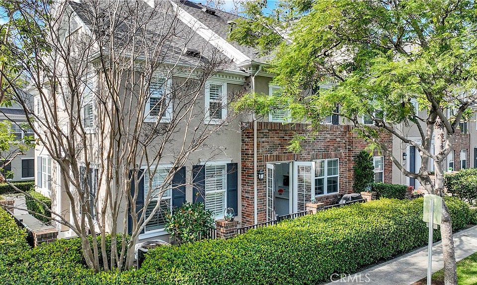 1st image of 28 Albany St