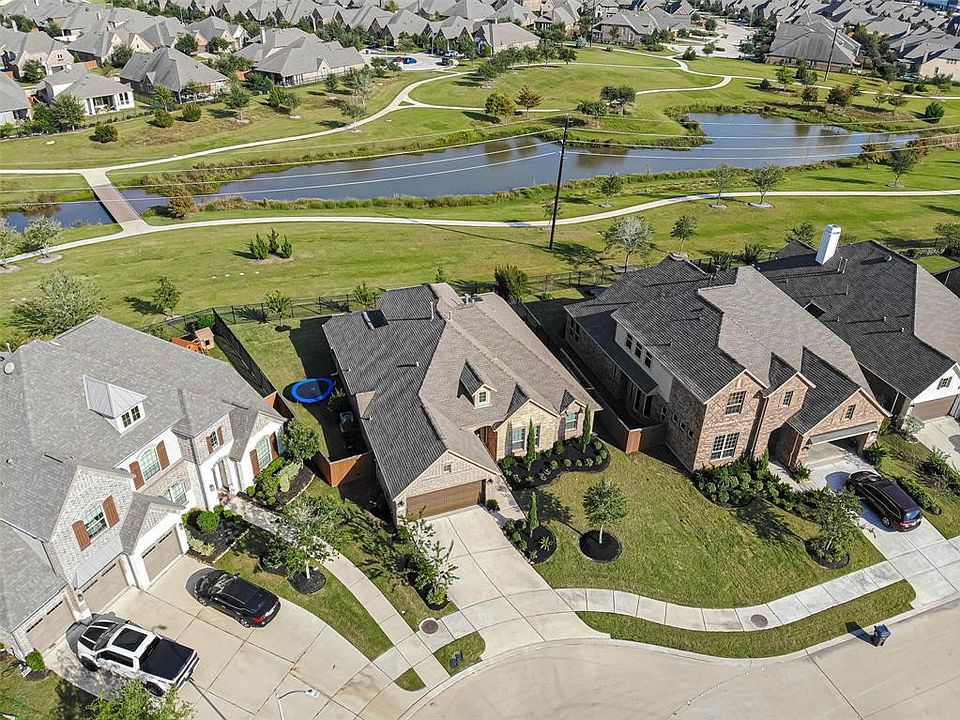 1st image of 11107 Drumadoon Dr