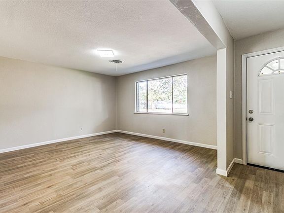 3rd image of 2141 Barbell Ln