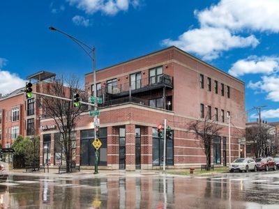 2810 N Paulina St APT 3W, Chicago, IL, 60657