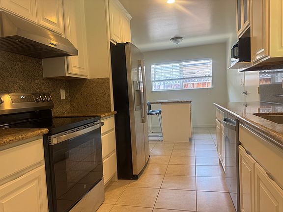 4th image of 1258 Priscilla Dr