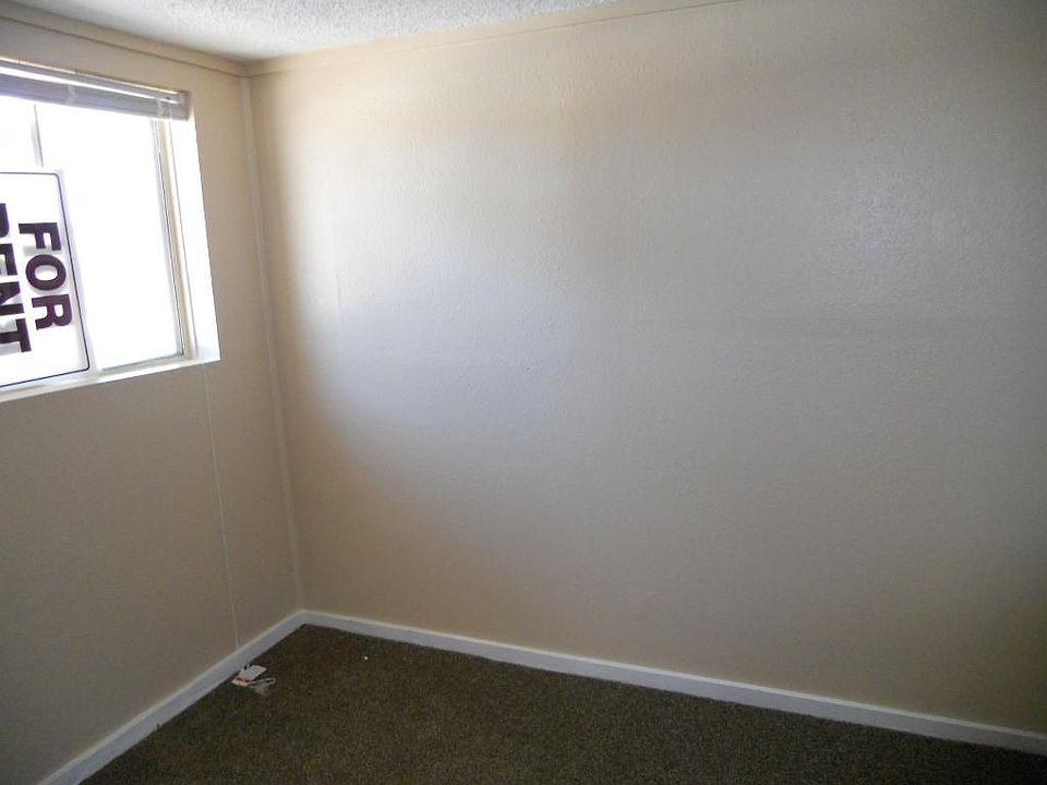 1st image of 416 S Buena Vista St