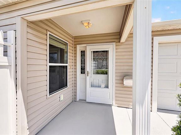 4th image of 1933 FIDDLEWOOD PLACE