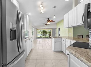 5021 Ventura Ct, Naples, FL 34109