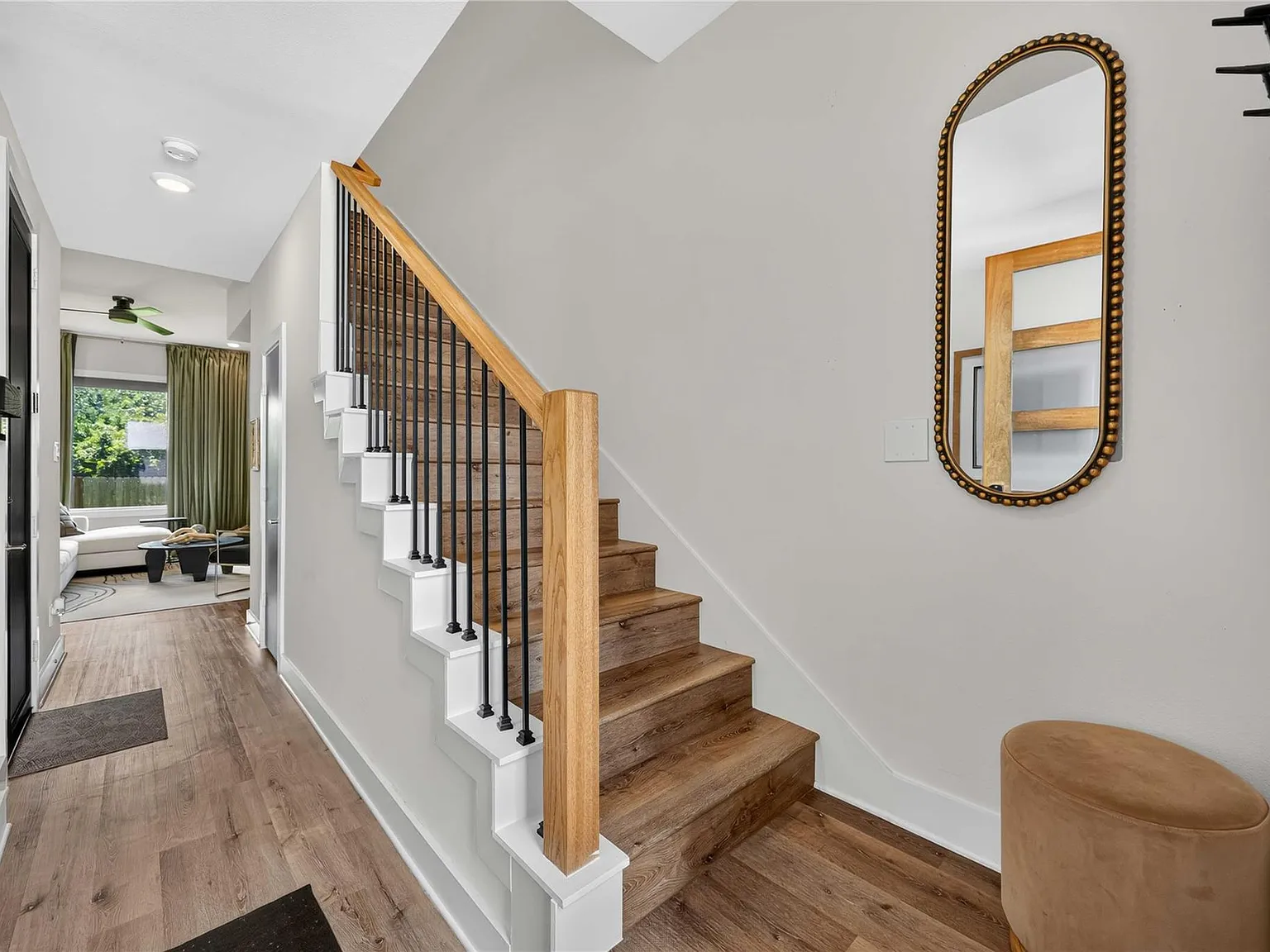 3 bed, 2.5 bath, 1767 sqft, $3,000 — Photo 4