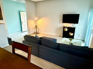 4859 Coldwater Canyon Ave APT 9, Sherman Oaks, CA 91423