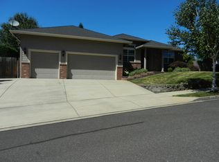 806 NW 109th St, Vancouver, WA