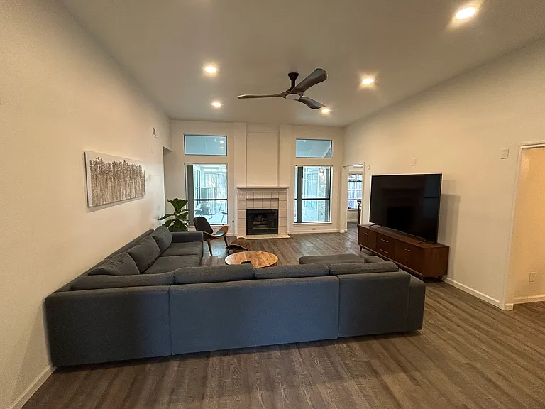5951 Spring Buck — Photo 4