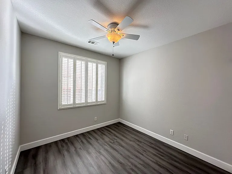 10191 Splendor Ridge Ave — Photo 10