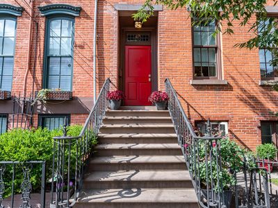 262 1st St #1, Jersey City, NJ, 07302