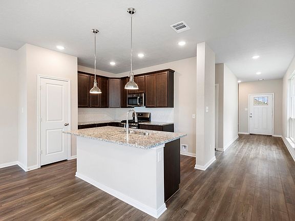 7th image of this home