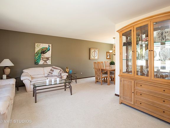 2nd image of 563 Mistic Harbour Ln