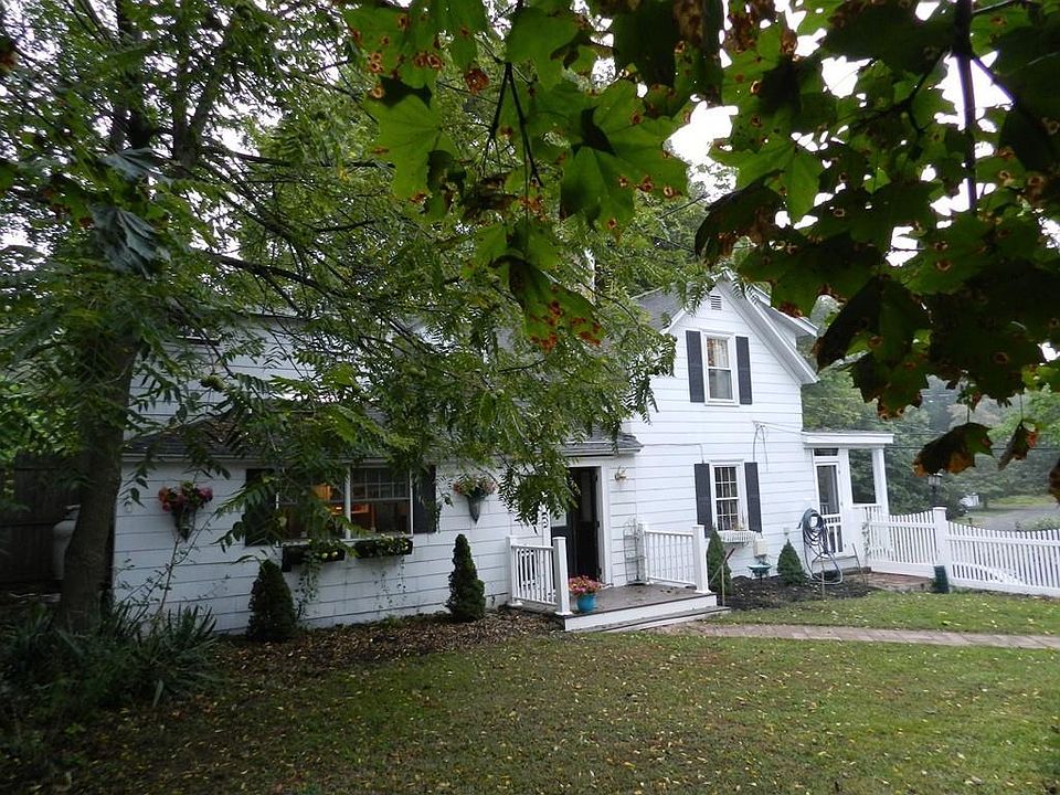 1st image of 20 Wenham St