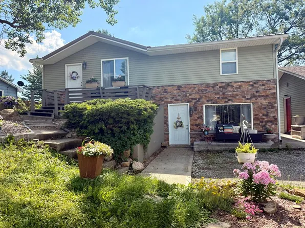 27 Roselene Dr, Kirksville, MO 63501