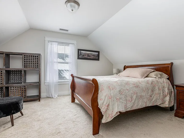 23 Lacosta Dr — Photo 18