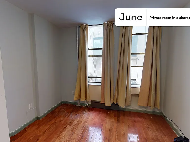 2036 2nd Ave #B — Photo 3