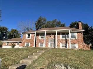 4950 Wallace Ave, Kansas City, MO 64129