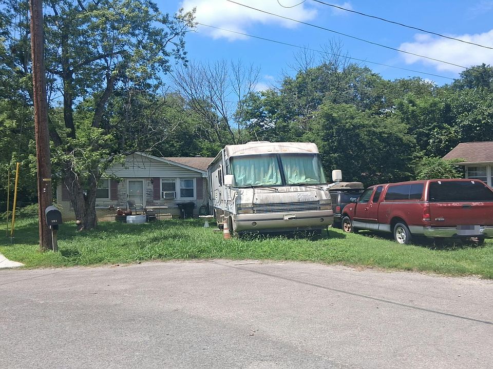 1st image of 104 Cline Ct