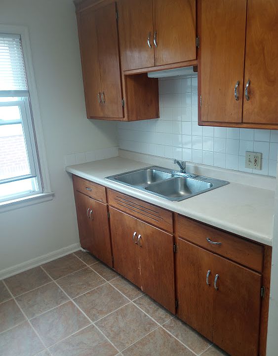 1st image of 2713 N 75th St