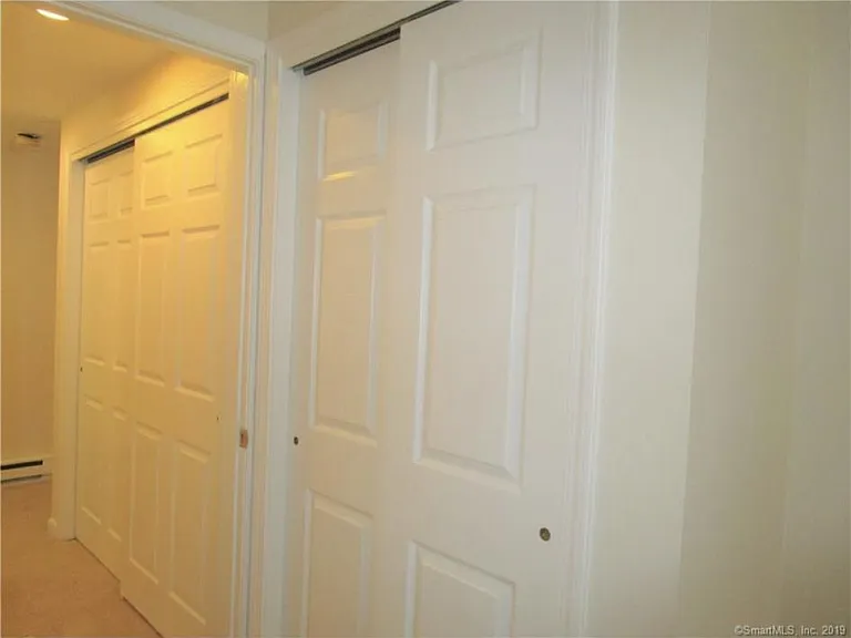 14 Newtown Rd #B12 — Photo 8