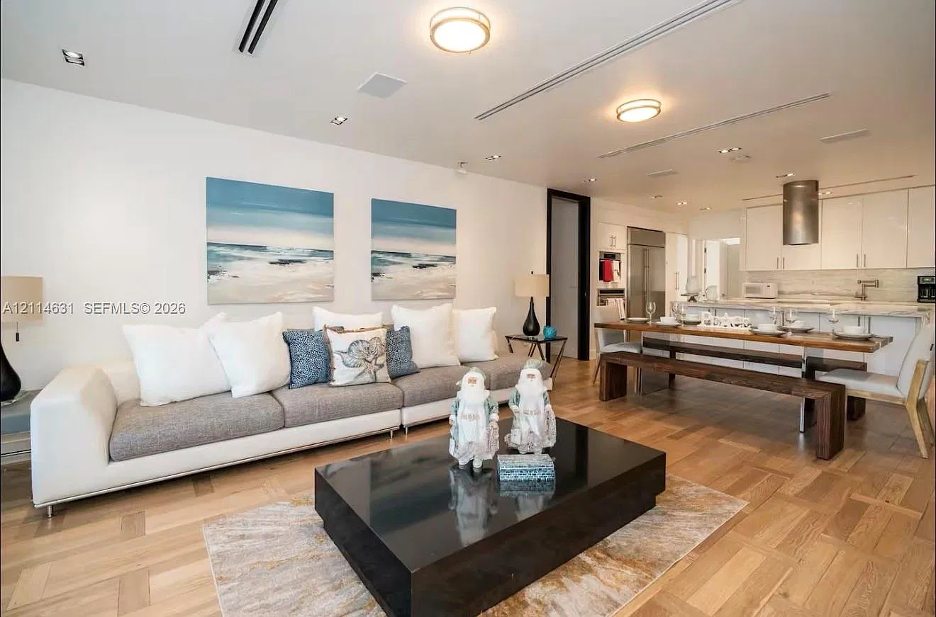 Brickell Flagler — Photo 2