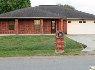 210 Pheasant Dr, Victoria, TX 77905
