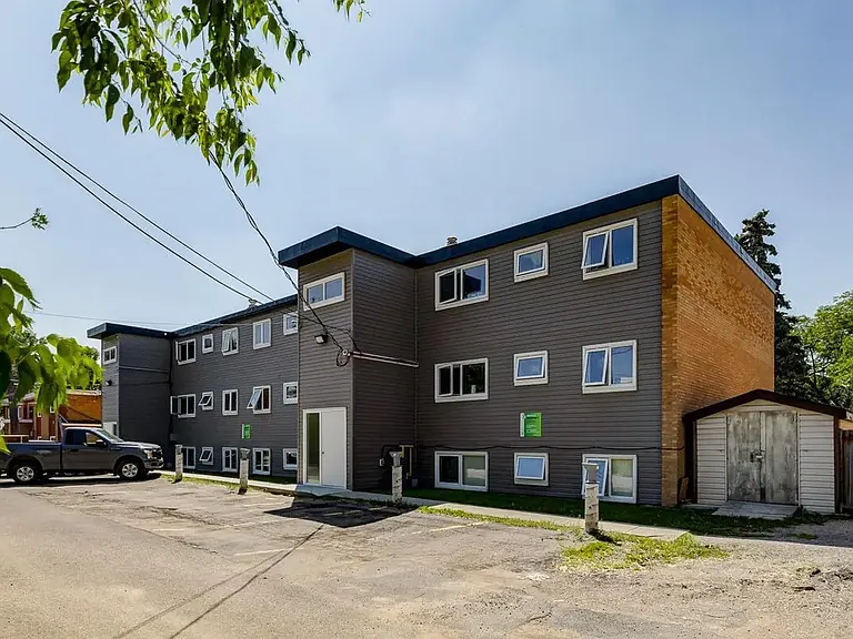 2647 Lacon St #2 — Photo 9