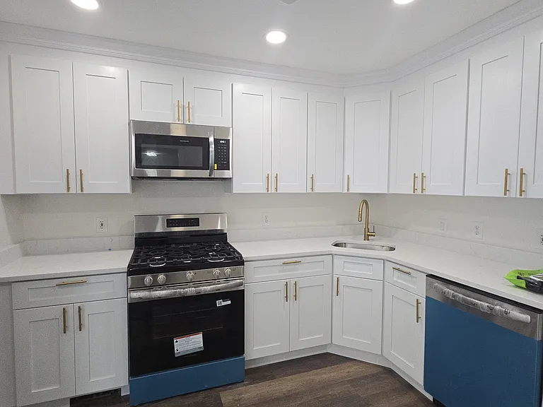 61 Meriline Ave #1 — Photo 10