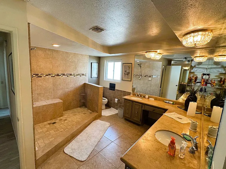 9350 Clubhouse Blvd — Photo 36