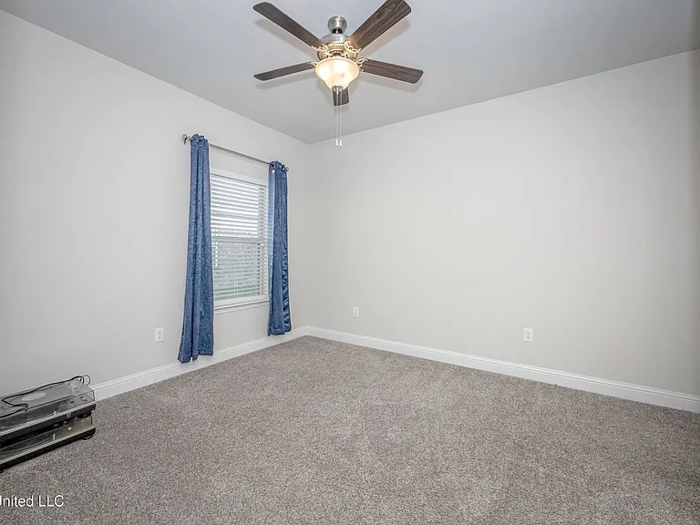 1070 Brackish Pl — Photo 9