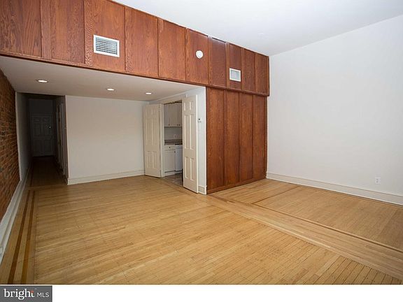 3rd image of 510 Spruce St #2