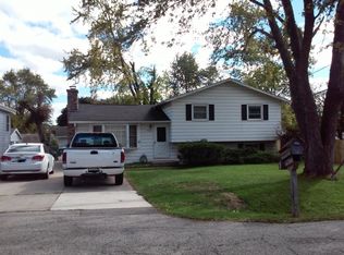 33217 N Park St, Grayslake, IL 60030