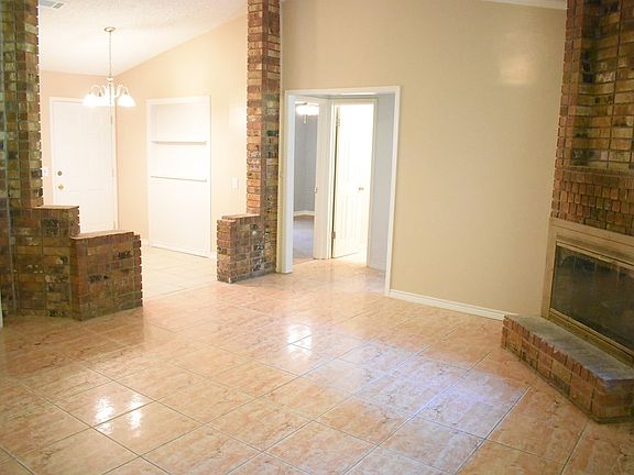 4th image of 315 Lenwood Dr